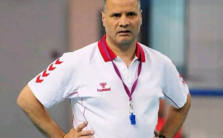 المنتخب الوطني لكرة اليد : إقالة المدرب صالح بوشكريو
