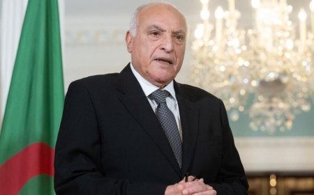 عطاف" يطير" للدوحة 