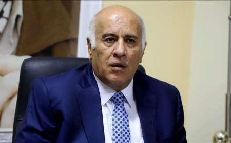 "الرجوب" يشيد بموقف الجزائر الداعم للقضية الفلسطينية