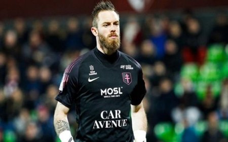 أوكديجة حاضر في القائمة الموسعة للخضر الخاصة بالكان ويشعل المنافسة بين حراس المنتخب من جديد