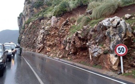 والي جيجل يأمر بالإسراع في معالجة الإنهيارات الأرضية 