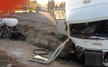 18 ضحية في اصطدام بين سيارة وحافلة بسوق أهراس