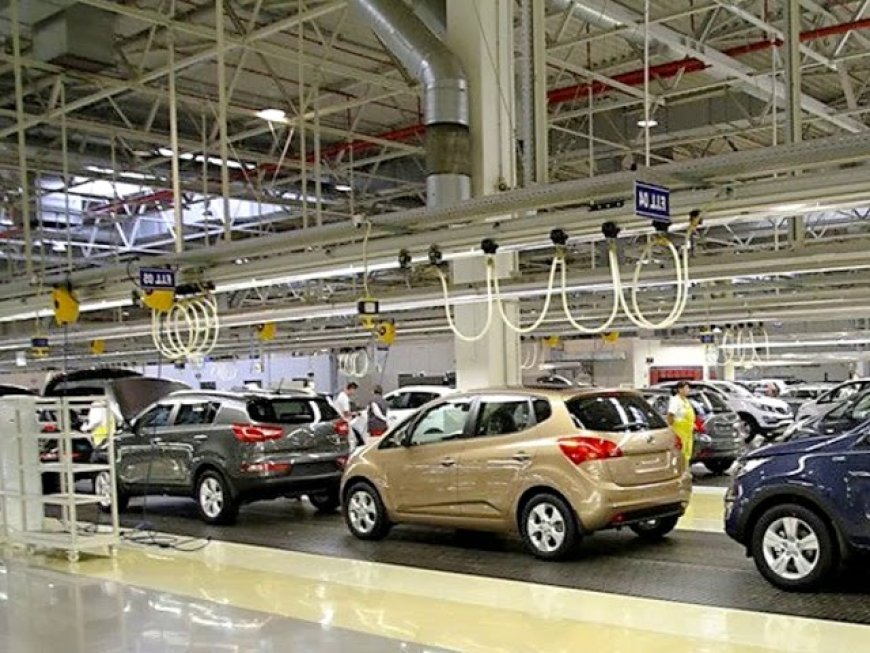 البعثة البرلمانية الإستعلامية تعاين مصنع السيارات لعلامة "KIA" بباتنة 