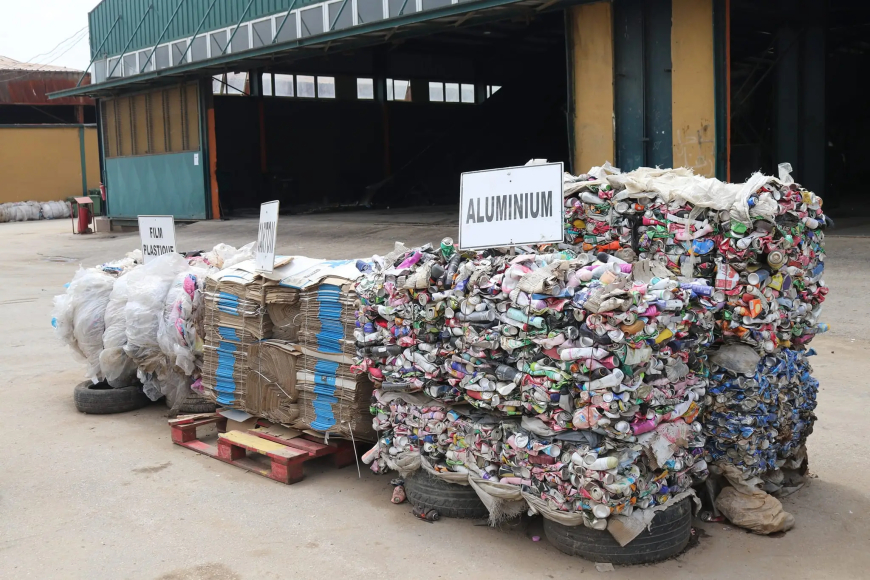 وزيرة البيئة تعلن عن منح تسهيلات لمستثمري النفايات