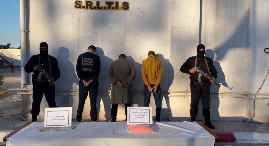عنابة : توقيف 3 أشخاص وحجز 4200قرص مهلوس من نوع "إكستازي" 