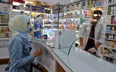 عنابة: إقبال كبير على شراء المضادات الحيوية والفيتامينات ومسكنات الحمى والألم