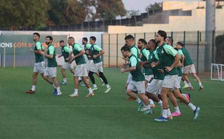 الخضر يجرونآخر التحضيرات قبل صافرة انطلاقة مباراة انغولا