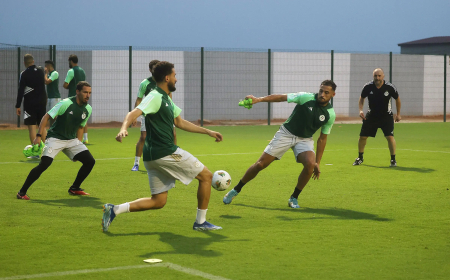 اليوم بداية من الساعة 21:00 الجزائر – انغول:ا  الخضر من اجل انطلاقة قوية ومدوية في "كان" كوت ديفوار 