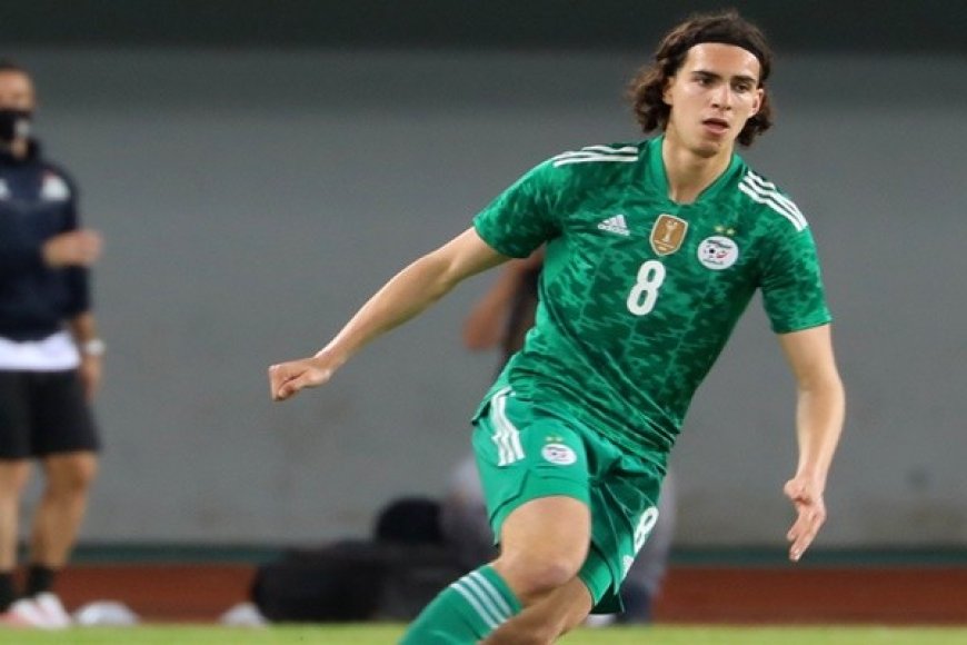 زروقي ينال الإشادة والاعتراف في هولندا ويؤكد جاهزيته لمعسكر الخضر