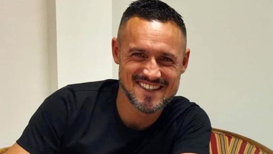 زياني يتحصل على وعد من صادي بالانضمام الى الطاقم الفني الجديد للخضر