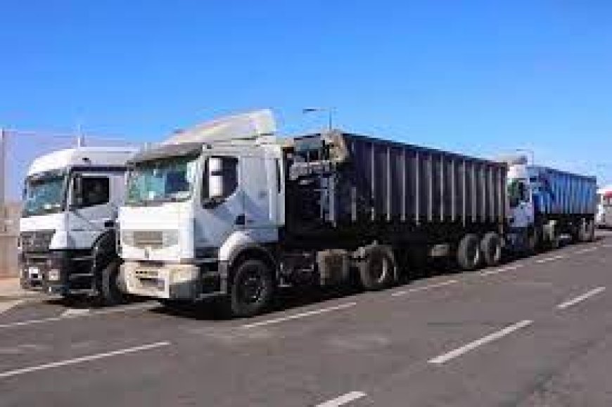 عنابة: شاحنات نقل القمح تدخل مؤقتا عبر وسط المدينة