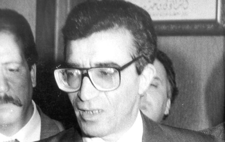  مركب الحجار يتذكر عبد الحق بن حمودة 