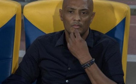 الاعلام الموريتاني يكشف عن اهتمام "الفاف" بخدمات المدرب القمري أمير عبدو