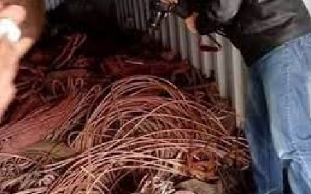 قسنطينة:  الأمن الحضري السابع يوقف سارق الكوابل النحاسية بحي بوالصوف