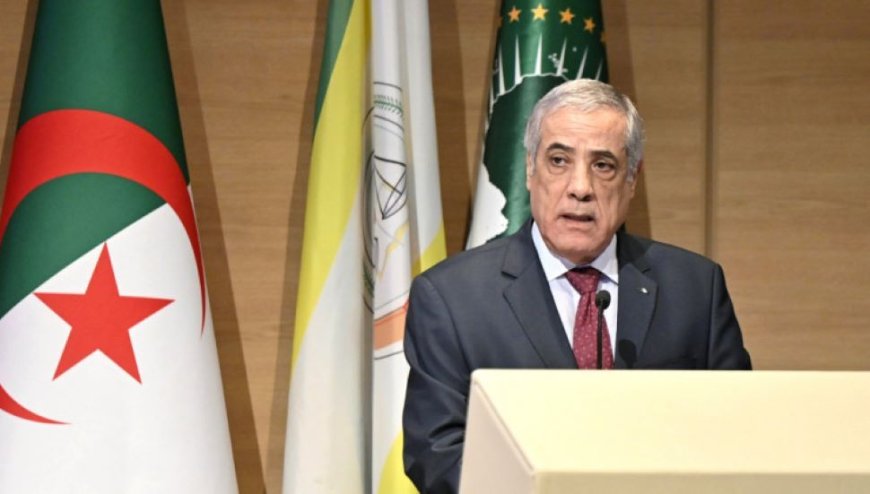 "العرباوي" يحط بالكونغو