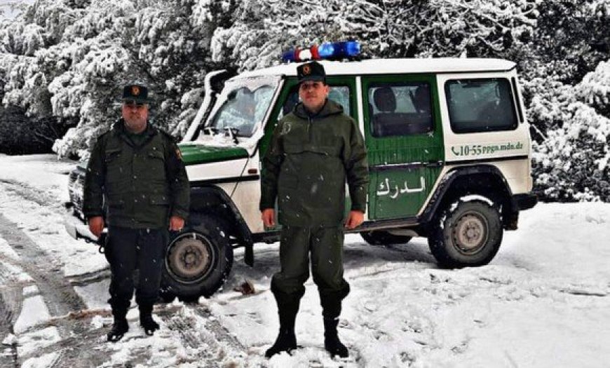 الدرك الوطني يدعو المواطنين لتوخي الحذر بسبب الثلوج