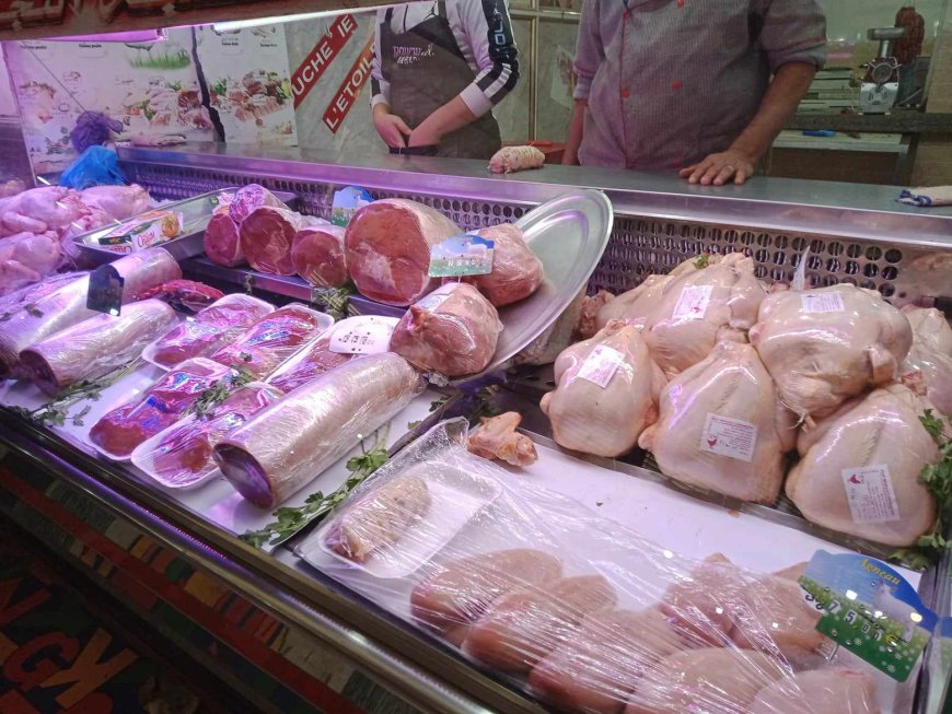 عنابة: ارتفاع أسعار الدجاج يثير استياء المواطنين