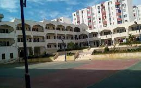 سيدي عمار: أولياء تلاميذ متوسطة شاكري مقنعي يحتجون