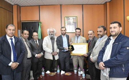 تكريم الدولي السابق معوش