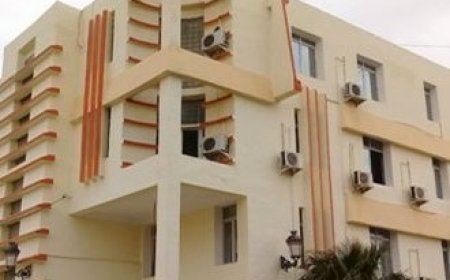 تجار بوسعادة يهددون بالإضراب