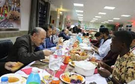 وجبة إفطار جماعي على شرف الطلبة الدوليين بباتنة