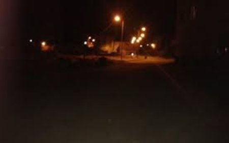 باتنة:  الوالي يعاين إختلالات الإنارة العمومية بأحياء المدينة ويسدي تعليمات لمعالجتها