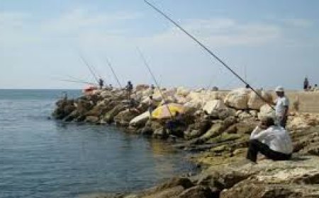 الصيادة لا يتخلون عن هوياتهم في رمضان