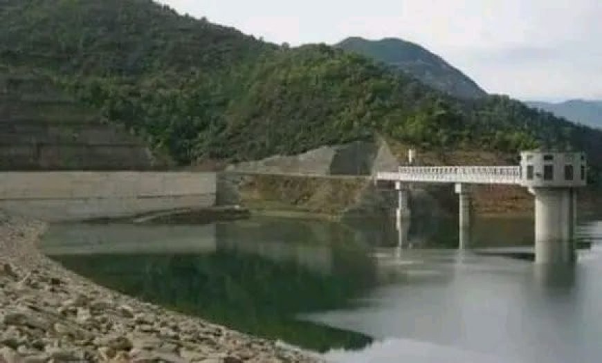 ارتفاع مياه  سد عين زادة 