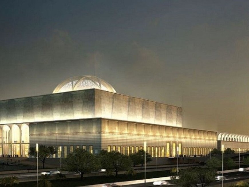 نخبة القراء الجزائريين لأداء صلاة التراويح بالجامع الأعظم