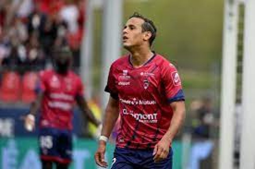 إدارة كليرمون فوت الفرنسي تهنئ لاعبها الجزائري مهدي زفان