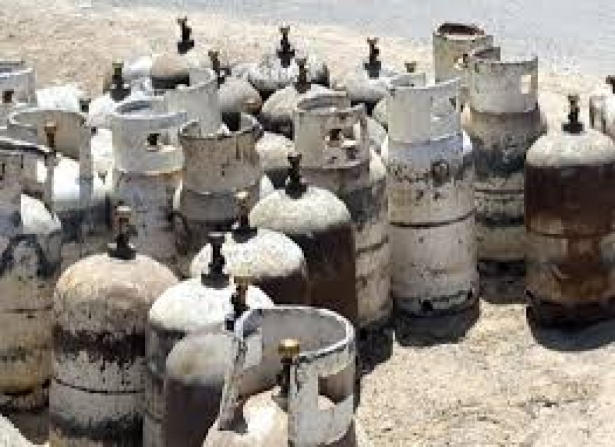 سكان حي 618 مسكن بالحجار قضو اسبوعا بدون غاز خلال شهر رمضان 