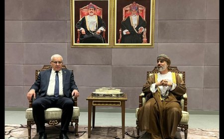 بوغالي " يطير" إلى مسقط