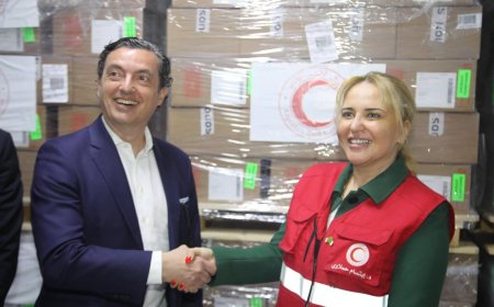 هبة من الأدوية الخاصة بمرضى السكري للهلال الأحمر الجزائري