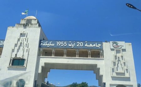 طالب بجامعة سكيكدة يطعن زميله بموقف   الحافلات