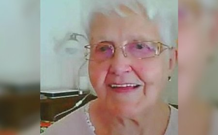 وفاة صديقة الثورة