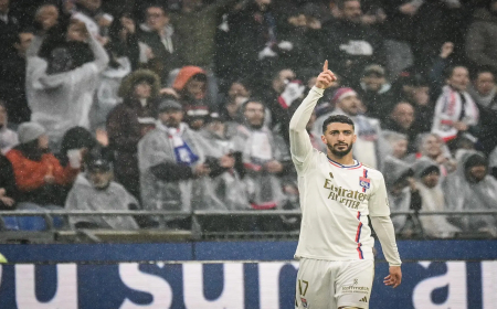 بن رحمة يعود للتسجيل ويهدي سان جيرمان لقب الدوري الفرنسي