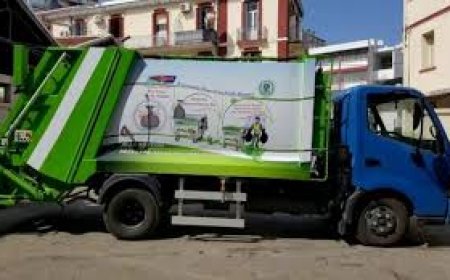 ولاية برج بوعريريج تتسلم أربع شاحنات ضاغطة للنفايات  