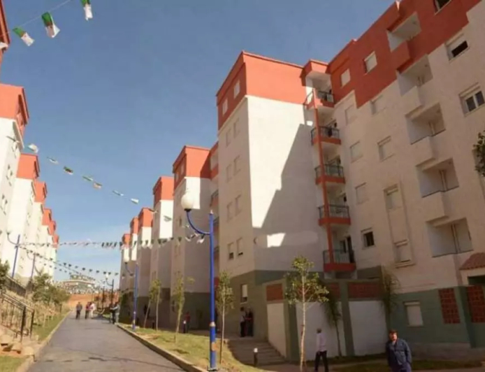 ترحيل الشطر الثاني للمستفيدين من سكنات السوسيال بالحجار الاربعاء القادم