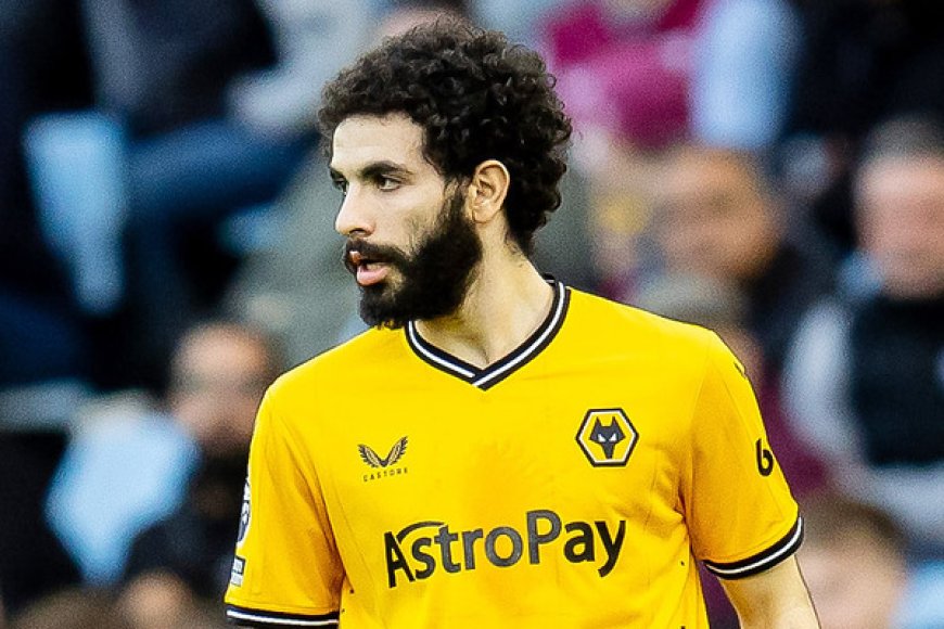 حادثة سابقة تزيد الغموض حول فرص انتقال آيت نوري الى مانشستر سيتي