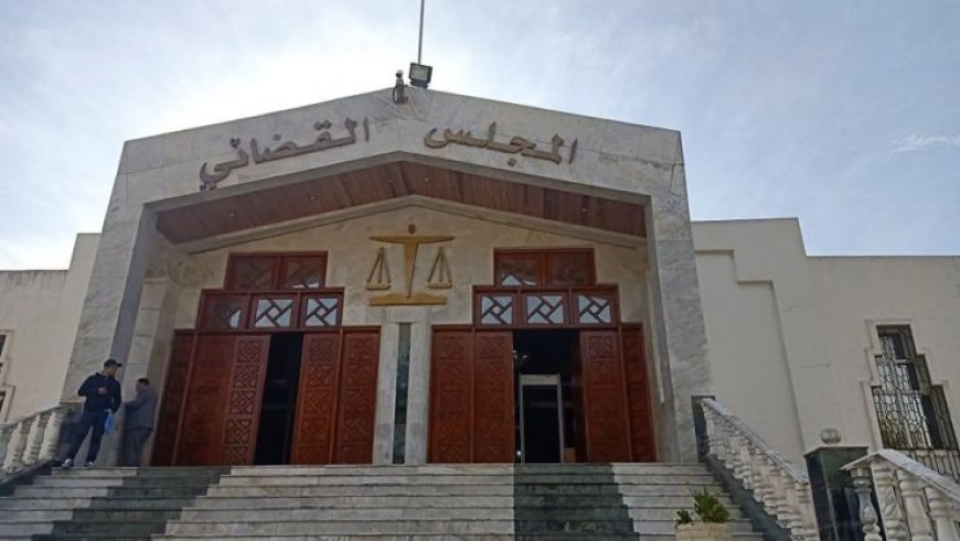 سكيكدة: غرفة الإتهام ترفض رفع الرقابة القضائية عن المتورطين في قضية السينا