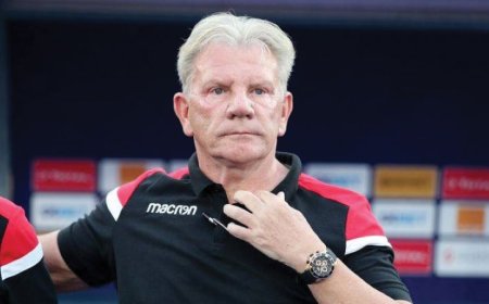 مدرب اوغندا بول بوت يعبر عن سعادته باستقبال الجزائر في "كامبالا"