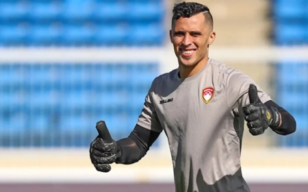 حارس الخضر مصطفى زغبة ضمن تشكيلة الاسبوع في دوري "روشن" السعودي 