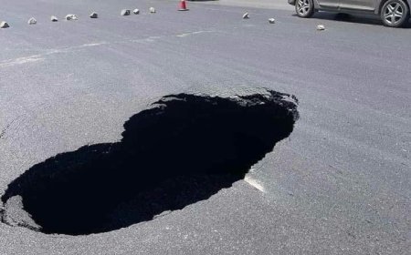 ردم "الحفرة" بطريق العاصمة