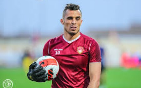 نادي ضمك السعودي يعلن تلقي حارسه الدولي الجزائري مصطفى زغبة لدعوة الخضر