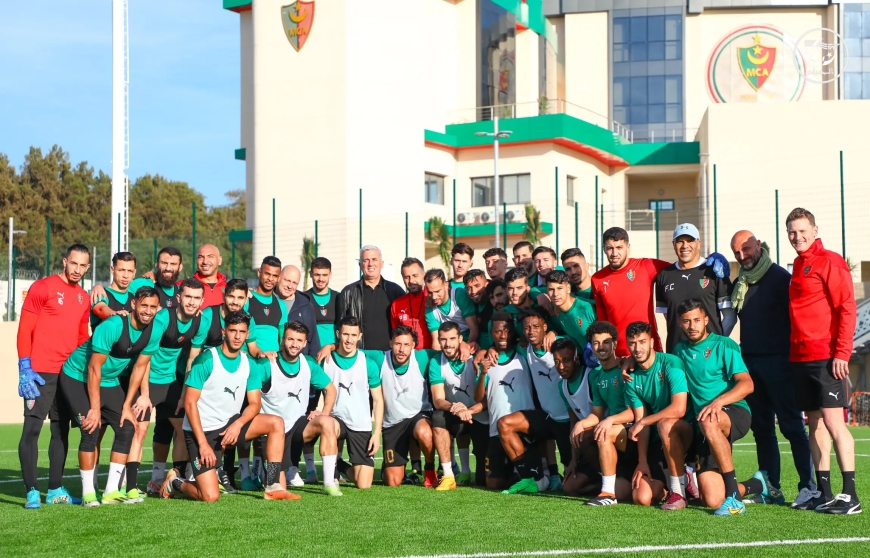 بيتكوفيتش حاضر في تدريبات نادي مولودية الجزائر