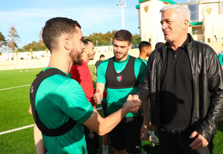 ثلاثة أسباب تدفع بيتكوفيتش لحضور تدريبات اندية النخبة في الجزائر