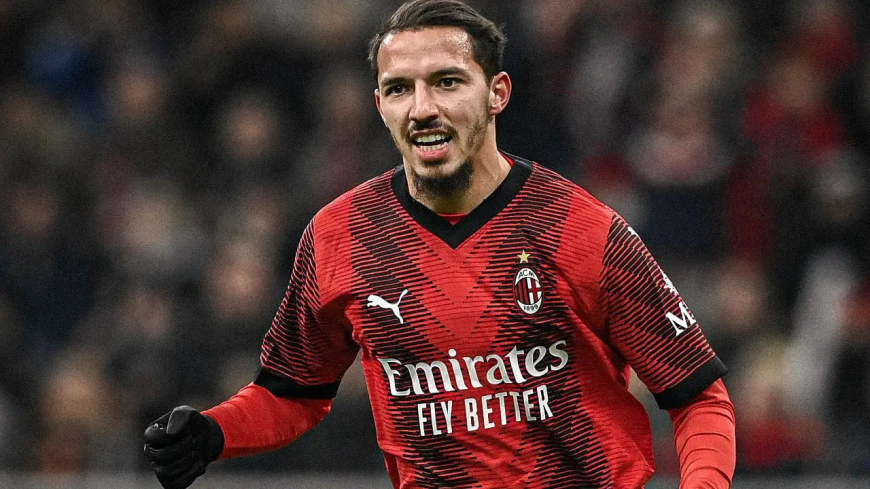 نجم ميلان يطمئن الجزائريين و يوجه رسالة قوية إلى بيتكوفيتش