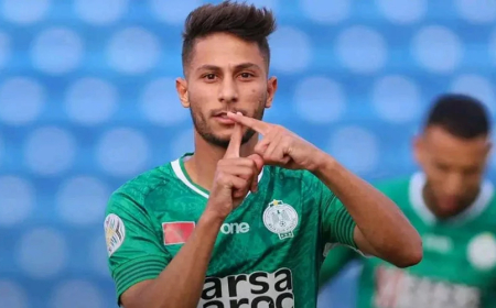 بوزوق وبن عياد يقودان الرجاء البيضاوي المغربي الى نهائي كأس المغرب