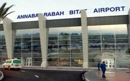   وصول طائرة عودة أول فوج للحجاج لمطار رابح بيطاط   