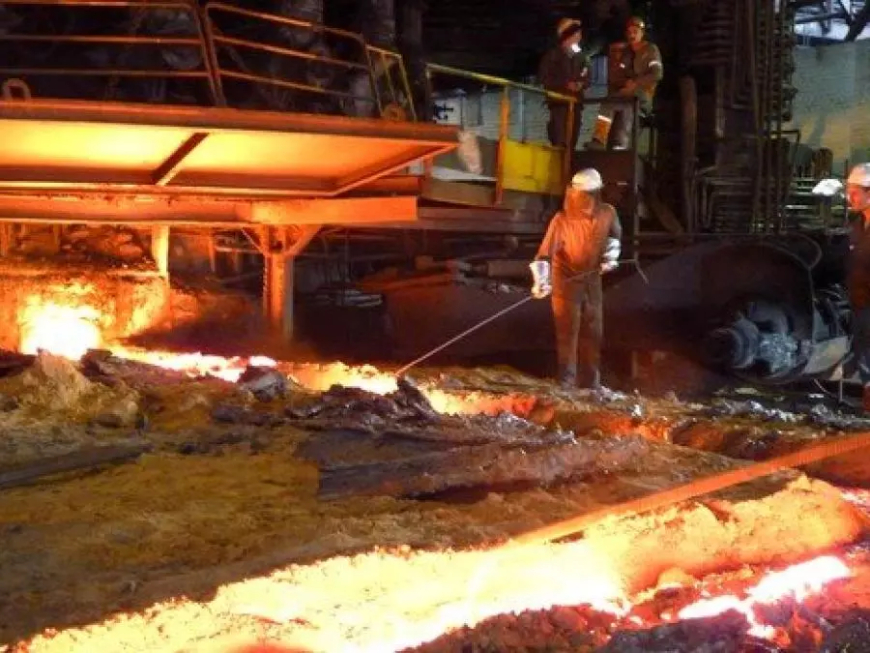 ستئناف النشاط الإنتاجي بالمنطقة المتضررة من العطب بمركب سيدار الحجار